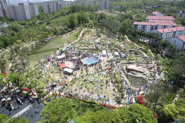 사진은 서울 도봉구의 도시숲 모습