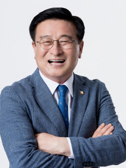 윤재갑 의원 (국회 농림축산식품해양수산위원회)